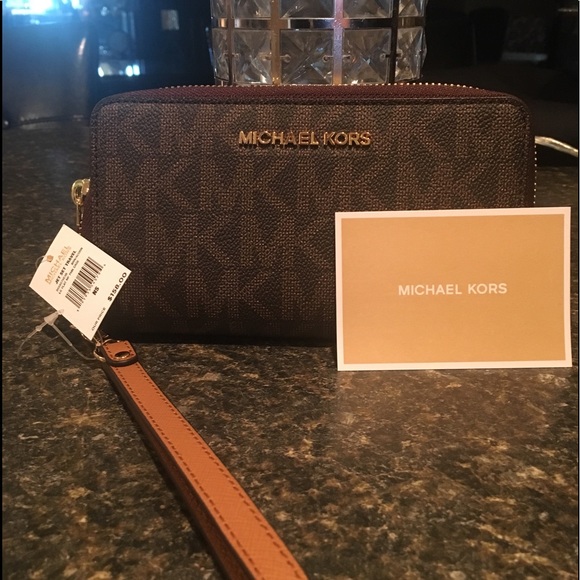 Michael Kors Accessories - Michael Kors MK Brown/Acorn iPhone wristlet 6s/7/8